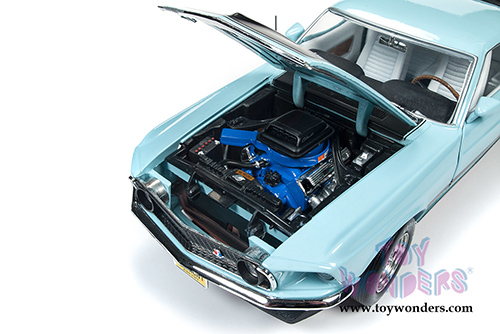 Auto World - American Muscle - Ford Mustang Mach 1 Hardtop Class of '69 50th Anniversary (1969, 1/18 scale diecast model car, Aztec Aqua) AMM1181