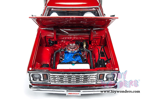 Auto World American Muscle - Hemmings Muscle Machines | Dodge Adventurer 150 Pickup Truck - Li'l Red Express Truck (1978, 1/18 scale diecast model car, Red) AMM1194