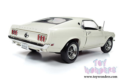 Auto World - American Muscle | Ford Mustang Fastback Boss 429 Hardtop Class of '69 50th Anniversary (1969, 1/18 scale diecast model car, Wimbledon White) AMM1196