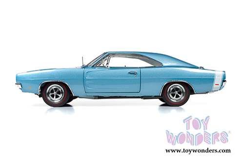Auto World - American Muscle Dodge Charger R/T Hardtop Muscle Car & Corvette Nationals (MCACN) (1969, 1/18 scale diecast model car, B3 Light Blue) AMM1200