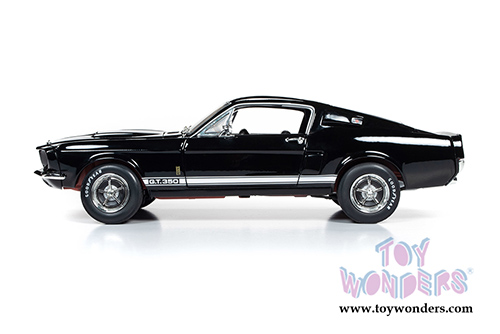 Auto World - American Muscle Ford Mustang Shelby&reg; GT350 Muscle Car & Corvette Nationals (MCACN) (1967, 1/18 scale diecast model car, Raven Black) AMM1202