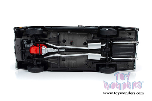 Auto World - American Muscle - Plymouth GTX Hardtop Muscle Car & Corvette Nationals (MCACN) (1969, 1/18 scale diecast model car, Black Velvet) AMM1204