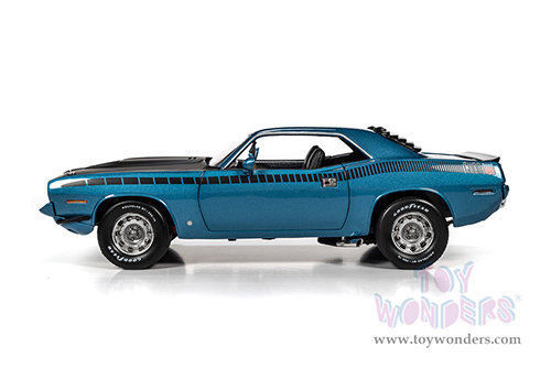 Auto World - American Muscle 30th Anniversary | Plymouth AAR Barracuda 340 Six-Pack Hardtop (1970, 1/18 scale diecast model car, Blue Fire Metallic/Matte Black) AMM1225