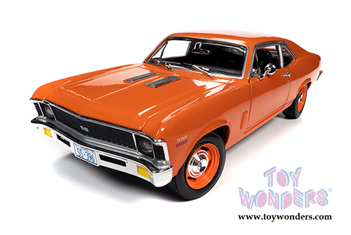Auto World American Muscle - Chevrolet&reg; Nova&reg; SS&reg; 396 Hardtop (1970, 1/18 scale diecast model car, Hugger Orange) AMM1226