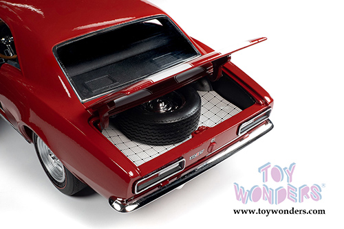 Auto World American Muscle - Nickey&reg; Chevrolet&reg; Camaro&reg; Z/28 Hardtop Muscle Car & Corvette Nationals (MCACN) (1967, 1/18 scale diecast model car, Bolero Red) AMM1228