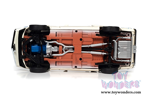 Auto World - American Muscle | Shelby GT-500® Class of '70 50th Anniversary (1970, 1/18 scale diecast model car, Wimbledon White) AMM1229