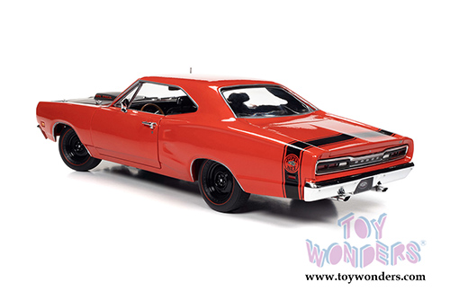 Auto World American Muscle - Dodge Super Bee Hardtop Muscle Car & Corvette Nationals (MCACN) (1969.5, 1/18 scale diecast model car, R4 Red) AMM1231