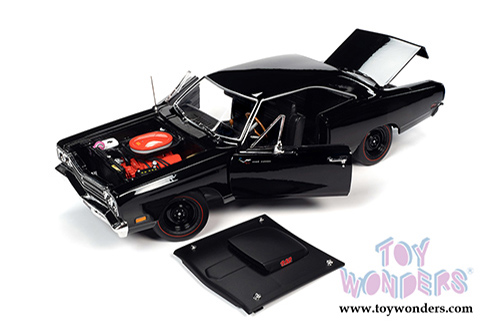 Auto World - American Muscle - Plymouth Road Runner Hardtop Muscle Car & Corvette Nationals (MCACN) (1969.5, 1/18 scale diecast model car, Black Velvet) AMM1232