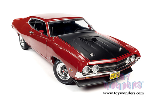 Auto World American Muscle - Ford Torino Cobra Class of '70 50th Anniversary (1970, 1/18 scale diecast model car, Candy Apple Red/Black) AMM1234