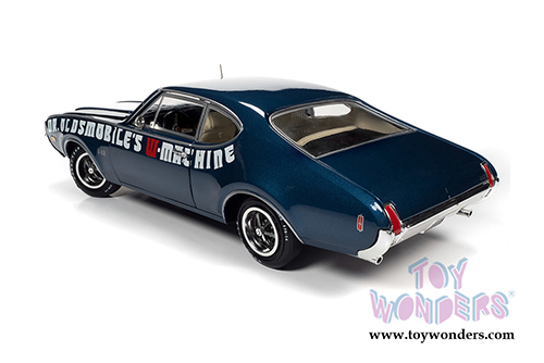 Auto World American Muscle - Oldsmobile&reg; 442 W-30 Coupe Muscle Car & Corvette Nationals (MCACN) (1969, 1/18 scale diecast model car, Trophy Blue/White) AMM1235