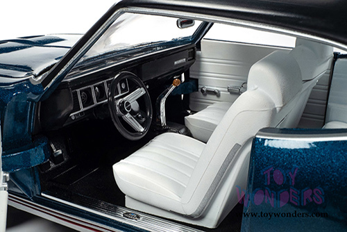 Auto World American Muscle - Hemmings Muscle Machines | Buick&reg; GS 455 Stage 1 Hardtop Magazine Cover Car (July 2019) (1970, 1/18 scale diecast model car, Diplomat Blue/Black) AMM1242