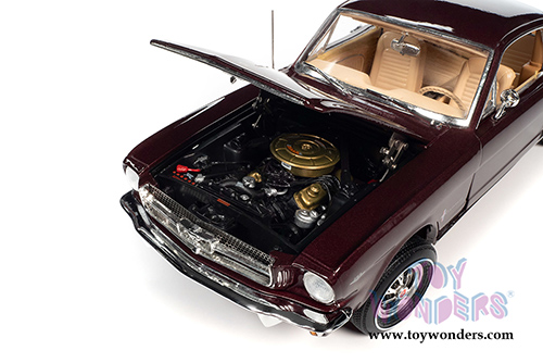 Auto World - American Muscle 30th Anniversary | Ford Mustang 2+2 Hardtop (1965, 1/18 scale diecast model car, Vintage Burgundy) AMM1248