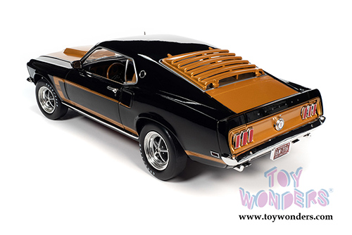 Auto World - American Muscle 30th Anniversary | Ford Mustang Boss 429 Fastback Hardtop (1969, 1/18 scale diecast model car, Raven Black/Gold) AMM1251