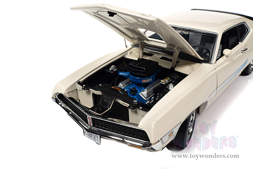 Auto World - American Muscle 30th Anniversary | Ford Torino Cobra Class of '71 (1971, 1/18 scale diecast model car, Wimbledon White) AMM1256