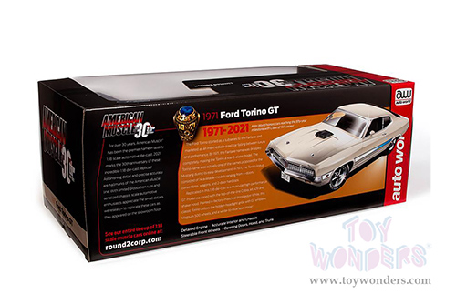 Auto World - American Muscle 30th Anniversary | Ford Torino Cobra Class of '71 (1971, 1/18 scale diecast model car, Wimbledon White) AMM1256