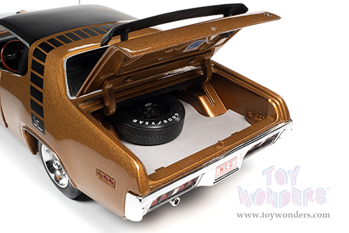 Auto World - American Muscle 30th Anniversary | Plymouth Road Runner Hardtop Class of '71 (1971, 1/18 scale diecast model car, GY8 Gold Leaf Metallic) AMM1258