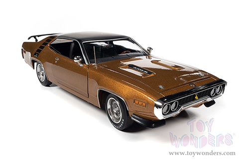 Auto World - American Muscle 30th Anniversary | Plymouth Road Runner Hardtop Class of '71 (1971, 1/18 scale diecast model car, GY8 Gold Leaf Metallic) AMM1258