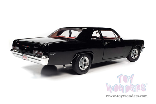 Auto World - American Muscle 30th Anniversary | Nickey&reg; Chevrolet&reg; Biscayne Coupe (1966, 1/18 scale diecast model car, Tuxedo Black) AMM1259