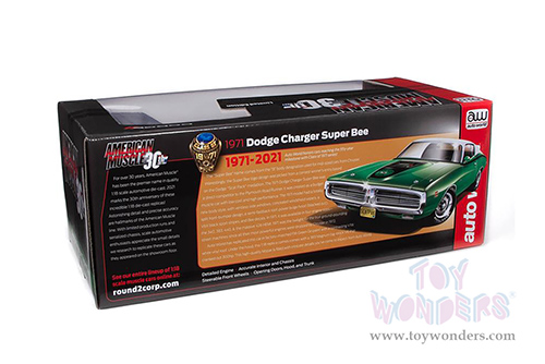 Auto World - American Muscle 30th Anniversary | Dodge Charger Super Bee Class of '71 (1971, 1/18 scale diecast model car, FJ6 Green Go) AMM1260