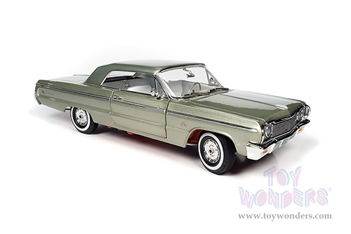 Auto World - American Muscle 30th Anniversary | Chevy&reg; Impala&trade; SS&trade; 409 Hardtop (1964, 1/18 scale diecast model car, Meadow Green) AMM1264