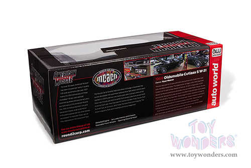 Auto World American Muscle - Oldsmobile&reg; Cutlass SW-31 Post Coupe Muscle Car & Corvette Nationals (MCACN) (1969, 1/18 scale diecast model car, Glade Green/Black) AMM1271