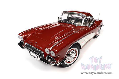 Auto World American Muscle - Chevrolet&reg; Corvette&reg; Convertible (1961, 1/18 scale diecast model car, Honduras Maroon/Ermine White Cove) AMM1281
