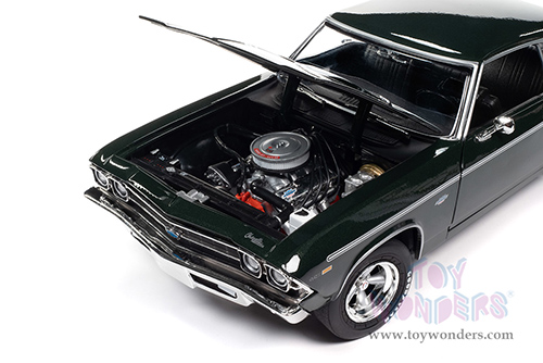 Auto World - American Muscle | Yenko&reg; Chevrolet&reg; Chevelle&trade; Hardtop (1969, 1/18 scale diecast model car, Fathom Green with white stripes) AMM1283