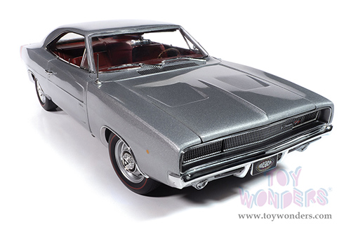 Auto World - American Muscle Dodge Charger R/T Hardtop Muscle Car & Corvette Nationals (MCACN) (1968, 1/18 scale diecast model car, Silver) AMM1344 MAP: $104.99