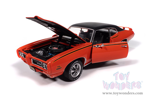 Auto World American Muscle - Pontiac® GTO™ Judge™ "Mecum Auctions" (1969, 1/18 scale diecast model car, Carousel Red/Black top) AMM1351 MAP: $104.99