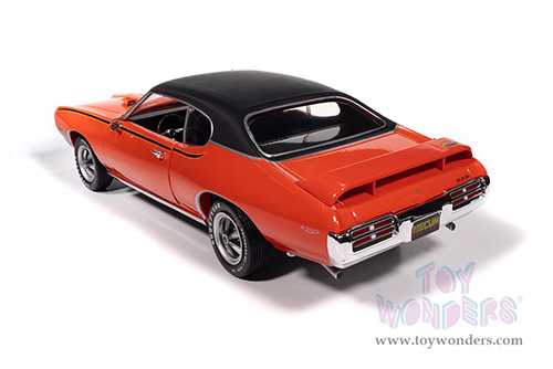 Auto World American Muscle - Pontiac® GTO™ Judge™ "Mecum Auctions" (1969, 1/18 scale diecast model car, Carousel Red/Black top) AMM1351 MAP: $104.99