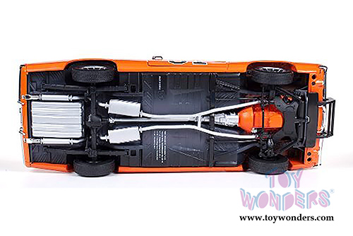 Auto World Silver Screen Machines - The Dukes of Hazzard General Lee Dodge Charger #01 (1969, 1/18 scale diecast model car, Orange) AMM964/6