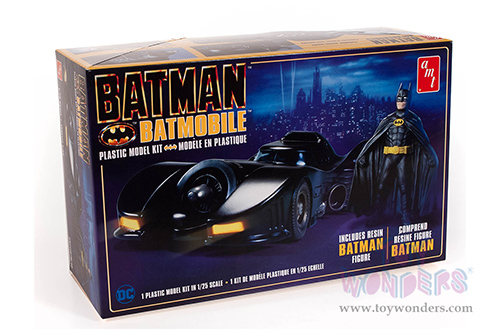 AMT - Model Kit | 1989 Batmobile with Resin Batman Figure (1/25 scale Plastic model Kit) AMT1107M/12 MAP: $29.59
