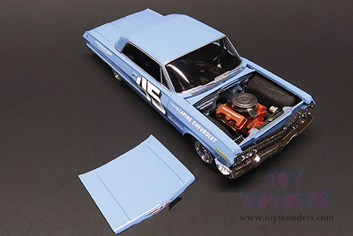 AMT - Model Kit | Chevrolet&reg; Impala SS 4-In-1 (1963, 1/25 scale Plastic model Kit) AMT1149M/12 MAP: $27.99
