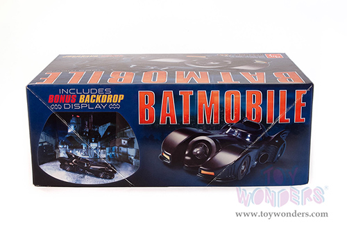 AMT - Model Kit | 1989 Batmobile with Backdrop Display (1/25 scale Plastic model Kit) AMT935/12 MAP: $26.99