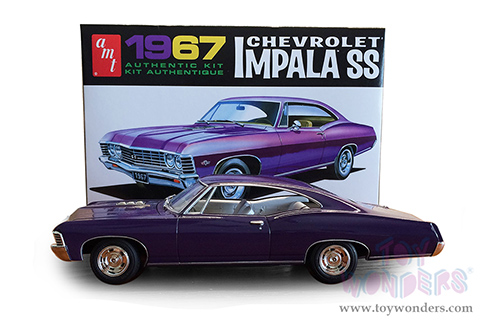 AMT - Model Kit | Chevrolet&reg; Impala SS Hardtop (1968, 1/25 scale Plastic model Kit) AMT981M/12