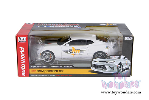 Auto World - Muscle Cars USA |  Chevy&reg; Camaro&reg; SS&trade; Indy 500 Pace Car Hardtop (2017, 1/18 scale diecast model car, White) AW236