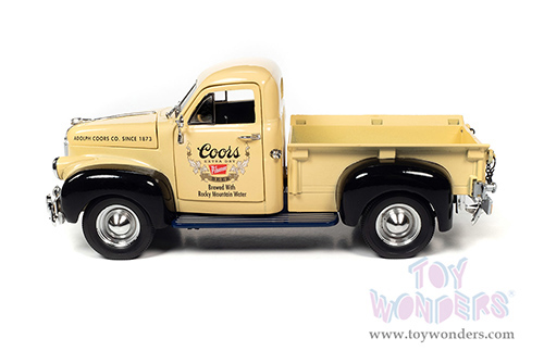 Auto World - Studebaker Pickup Truck - Coors Beer (1947, 1/24 scale diecast model car, Tan) AW24012