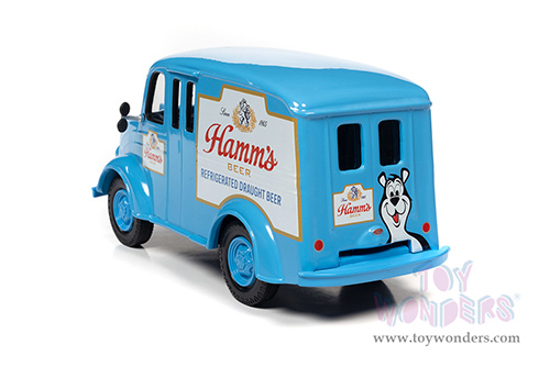 Auto World - Divco Delivery Truck - Hamm's Beer (1950, 1/24 scale diecast model car, Sky Blue) AW24013