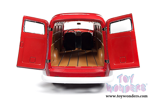 Auto World - Texaco® Oil Chevrolet® Panel Delivery Truck (1948, 1/18 scale diecast model car, Red/White) AW248