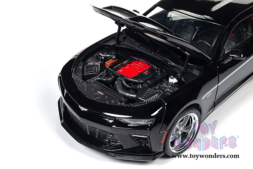 Auto World - Muscle Cars USA | Yenko&reg; Stage 1 Chevy&reg; Camaro&reg; Hardtop (2018, 1/18 scale diecast model car, Mosaic Black/Silver stripes) AW254