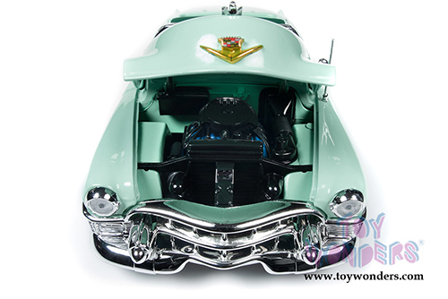 Auto World - Cadillac&reg; Eldorado&trade; Convertible (1953, 1/18 scale diecast model car, Gloss Light Green) AW260