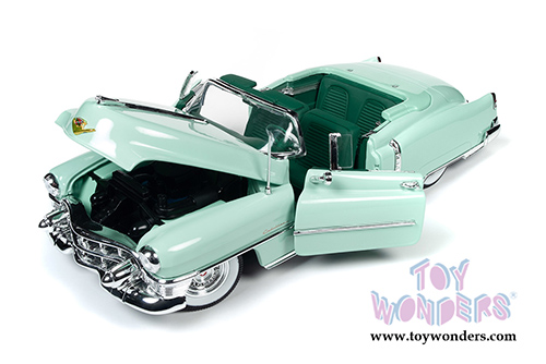 Auto World - Cadillac&reg; Eldorado&trade; Convertible (1953, 1/18 scale diecast model car, Gloss Light Green) AW260