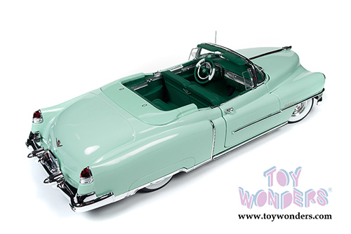 Auto World - Cadillac&reg; Eldorado&trade; Convertible (1953, 1/18 scale diecast model car, Gloss Light Green) AW260