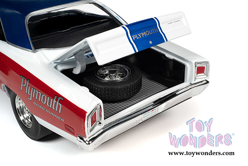 Auto World Legends of the Quarter Mile - Plymouth Road Runner "Sox & Martin" (1969, 1/18 scale diecast model car, Red/White/Blue) AW276