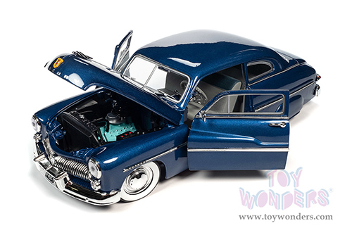 Auto World -  Mercury Eight Coupe (1949, 1/18 scale diecast model car, Atlantic Blue) AW277