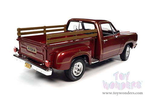 Auto World - Dodge Warlock II D100 Utiline Pickup Truck (1979, 1/18 scale diecast model car, Canyon Red with Gold Striping) AW298