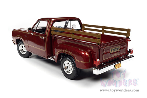 Auto World - Dodge Warlock II D100 Utiline Pickup Truck (1979, 1/18 scale diecast model car, Canyon Red with Gold Striping) AW298