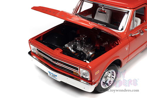 Auto World - Chevrolet® C-10™ Stepside Pickup Truck (1968, 1/18 scale diecast model car, Red) AW300