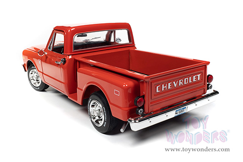 Auto World - Chevrolet® C-10™ Stepside Pickup Truck (1968, 1/18 scale diecast model car, Red) AW300