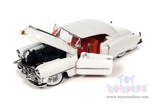 Auto World - Cadillac® Eldorado™ Soft Top (1953, 1/18 scale diecast model car, Alpine White) AW316